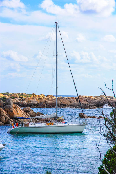 Voilier Luckystar pour croisière en Corse avec skipper