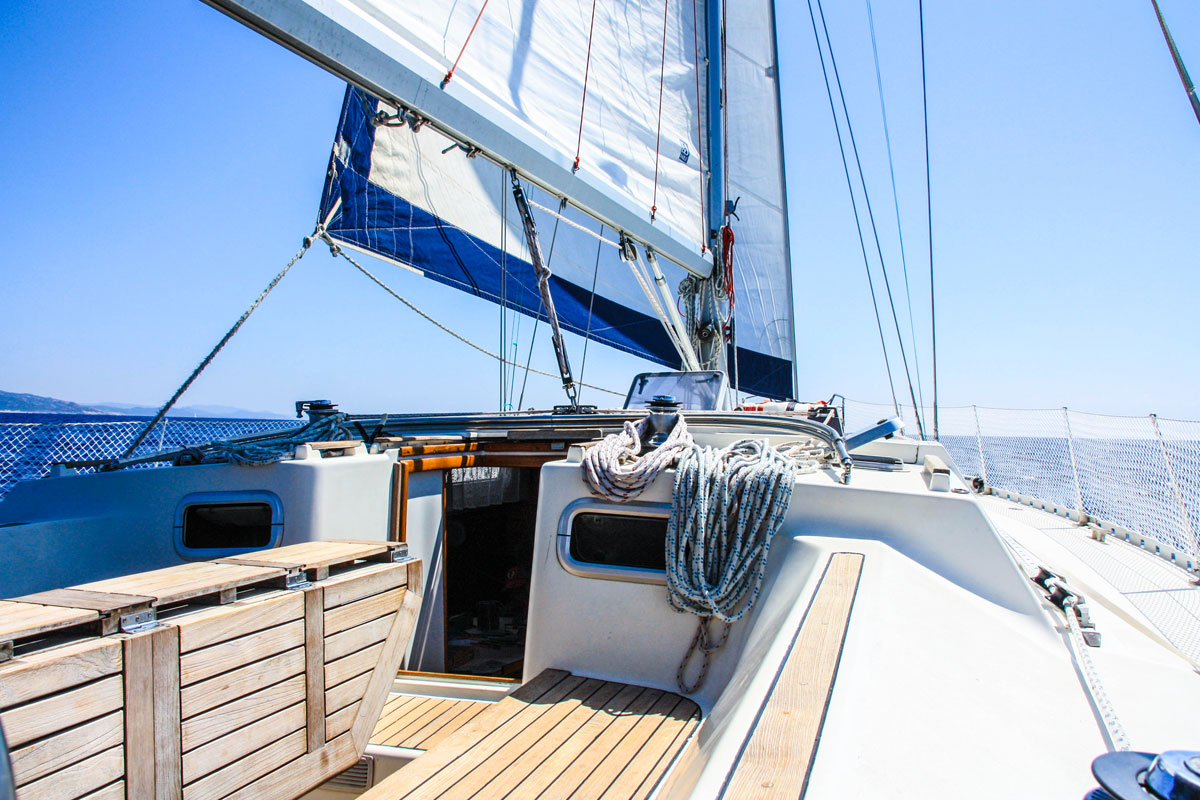 Voilier Luckystar en croisière Méditerranée en Corse
