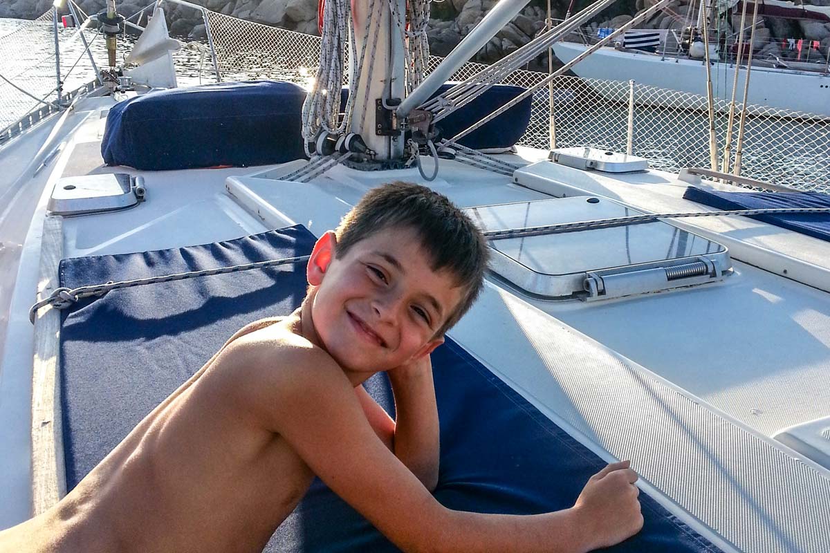 Vacances en famille en Corse - Voilier Luckystar