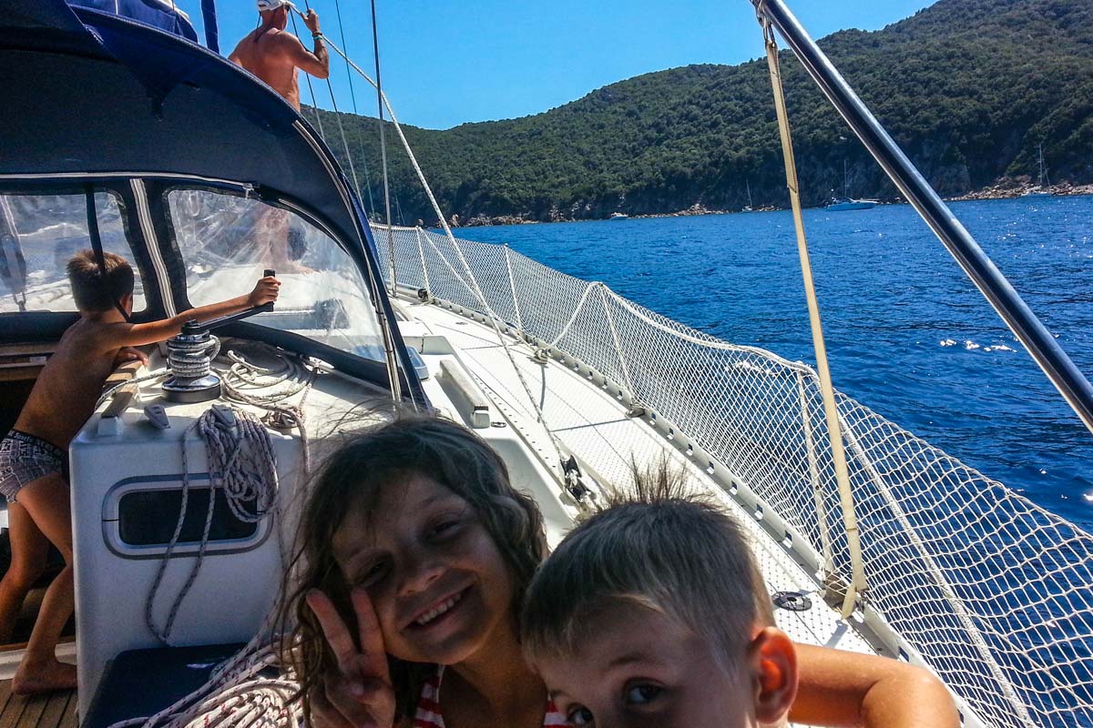 Vacances en famille en Corse - Voilier Luckystar