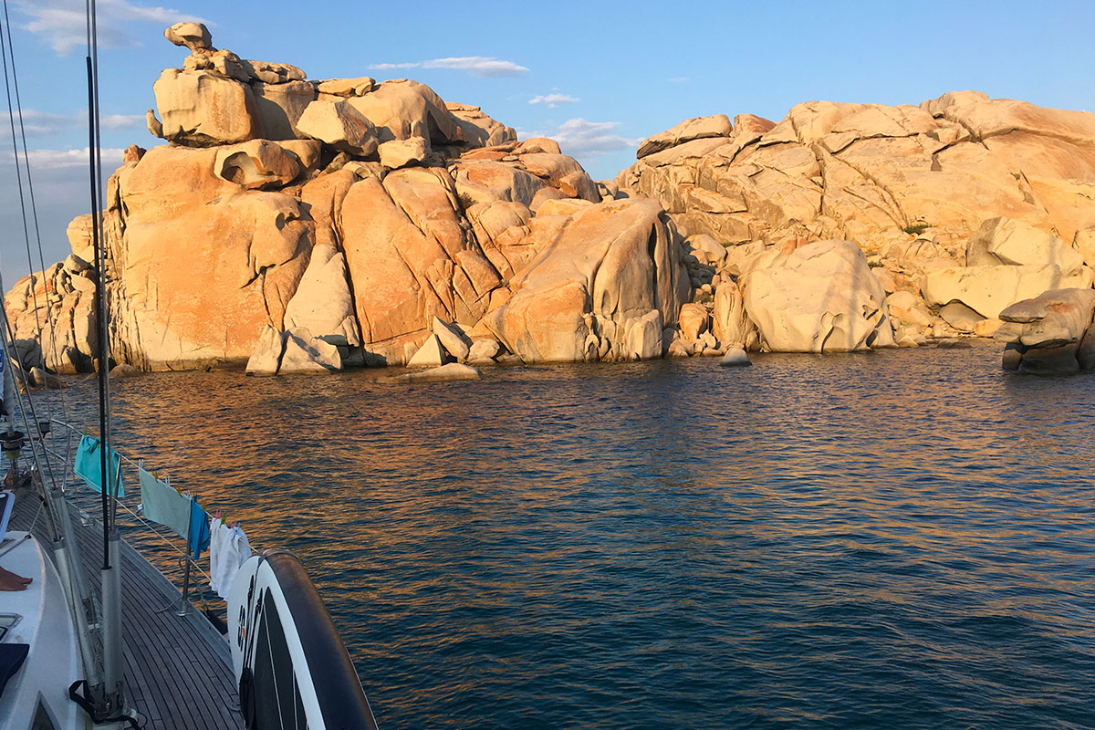 Location d'un voilier avec skipper en Corse | Diamant Bleu